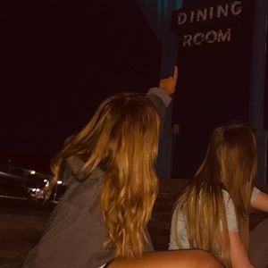 Meet your Posher, Madeline